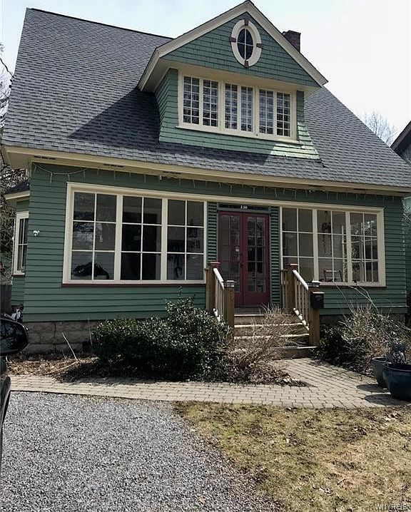 1st image of 110 Center St