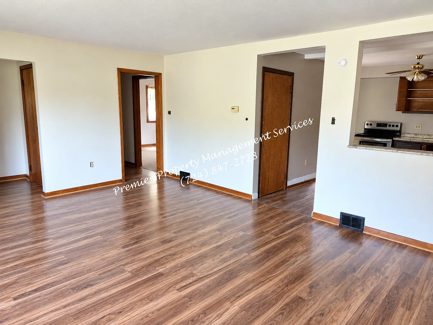 3012 22nd Avenue — Photo 3