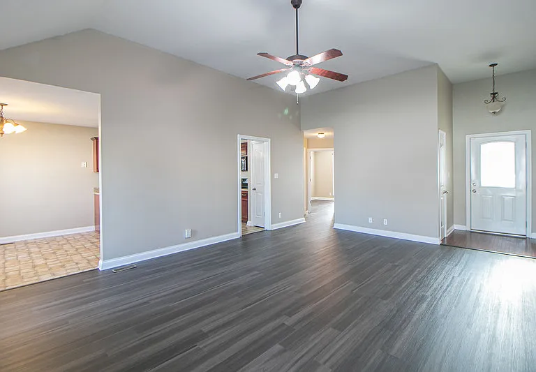 3740 Cindy Jo Dr N — Photo 5