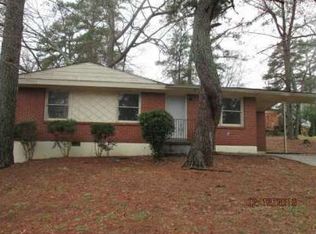 6160 Park Dr, Forest Park, GA 30297
