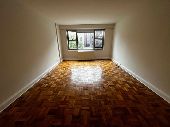 5th image of 353 E 83rd St APT 3B