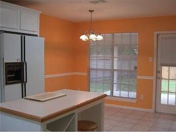 3rd image of 7321 Sun Valley Dr