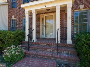 3 Quartz Cir, Fredericksburg, VA 22405