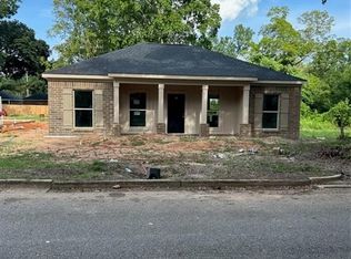 360 Burton Ave, Mobile, AL 36607