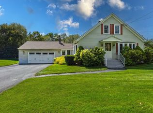 154 Batchelor St, Granby, MA 01033