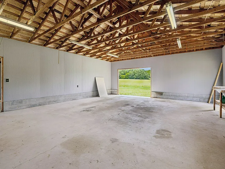 1305 Highway 48 S — Photo 54