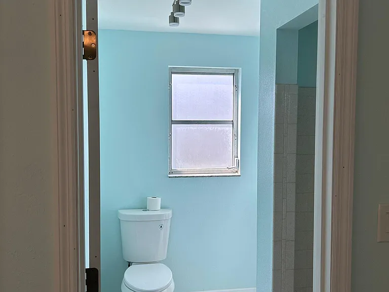 4608 Kempson Ln — Photo 12