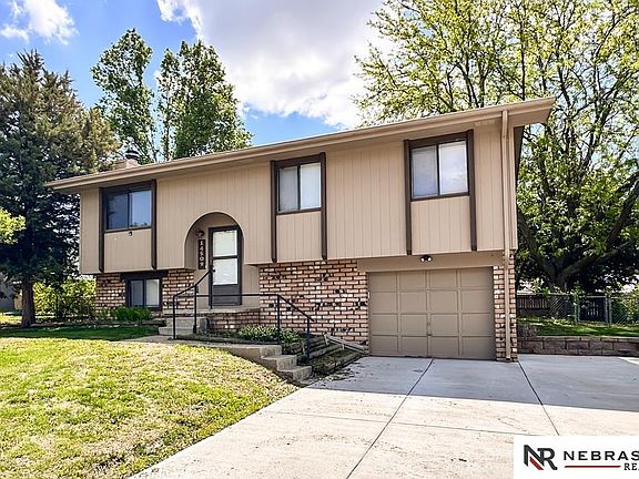 3rd image of 14509 Willow Creek Dr