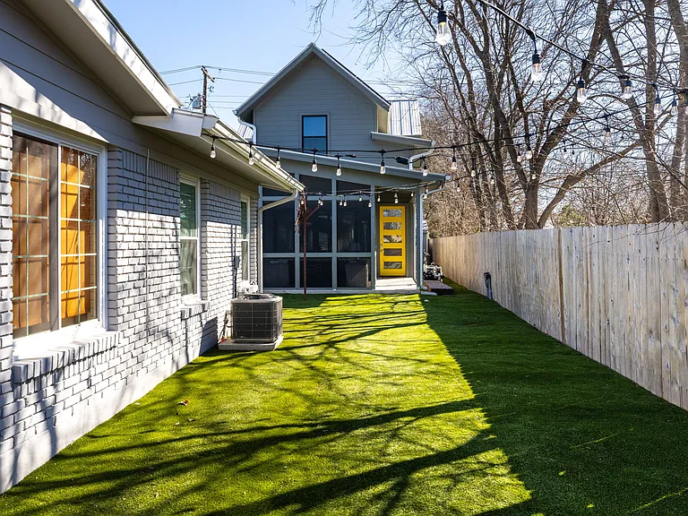 7805 Mullen Dr #B — Photo 16