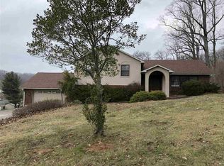 1300 E Indian Trail Rd, Paoli, IN 47454