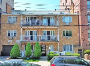 240 96th St APT 1B, Brooklyn, NY 11209