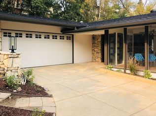 4814 Llano Dr, Woodland Hills, CA 91364