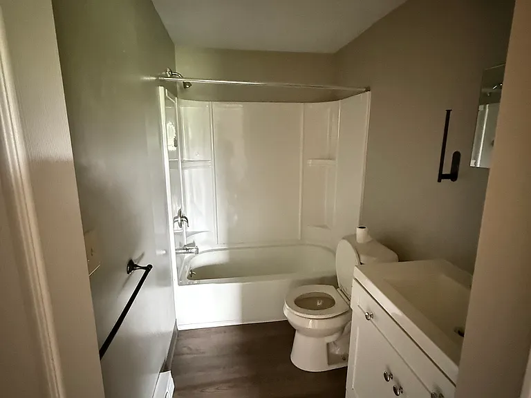 6367 Robinson Rd #6 — Photo 4