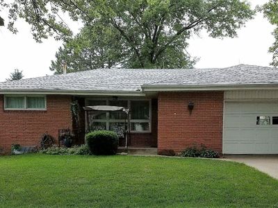 831 Driftwood Dr, Lincoln, NE, 68510