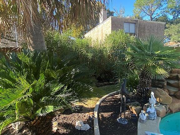 3rd image of 3002 Ashford Bend Dr