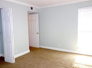 4056 Warwick Blvd APT 5, Kansas City, MO 64111