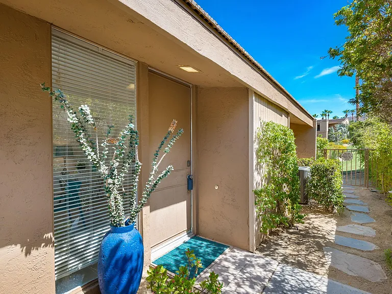 73561 Dalea Ln — Photo 5