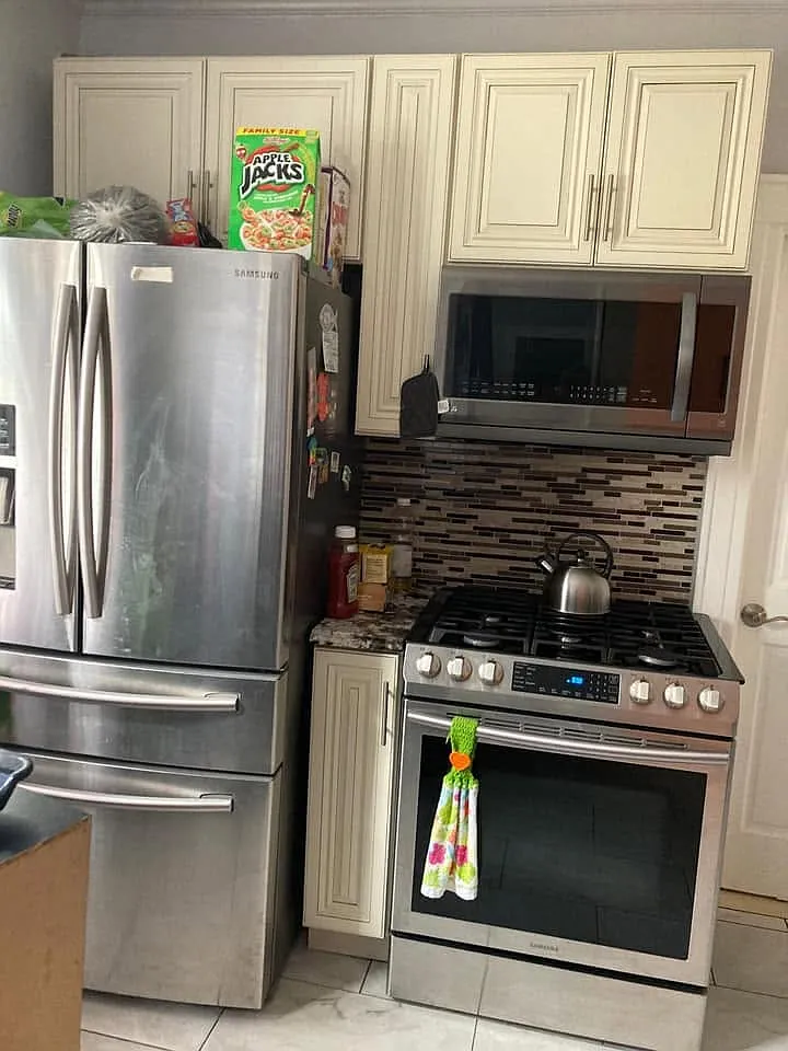 3 bed, $3,350 — Photo 3