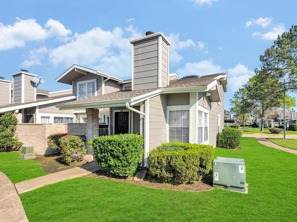 6374 Peacock Hills Dr, Houston, TX 77035