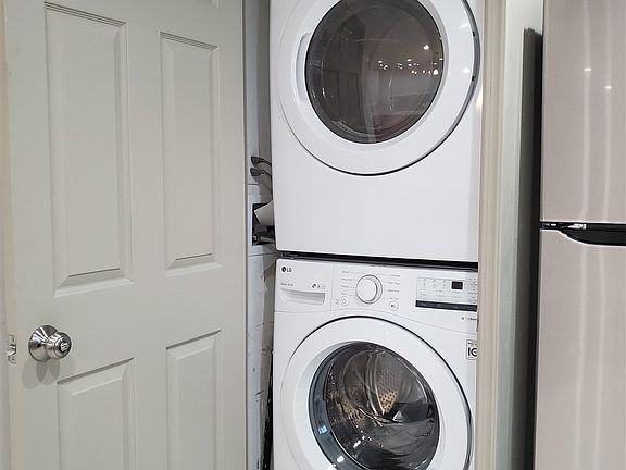 3rd image of 69 Washburn St Floor 1