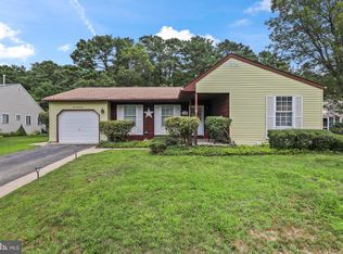 129 Sunset Rd, Whiting, NJ 08759