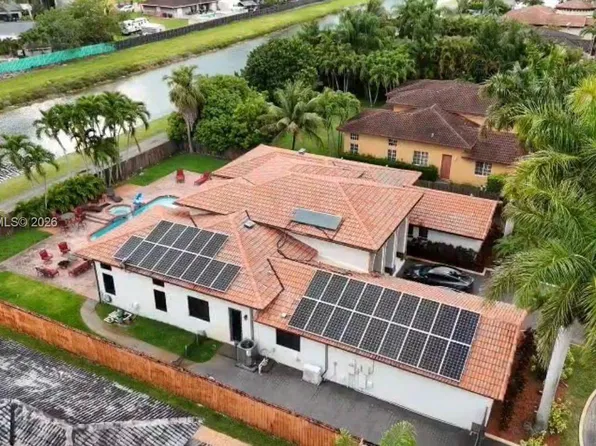 19596 SW 130th Avenue Rd, Miami, FL 33177