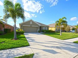 8156 Westfield Cir, Vero Beach, FL 32966