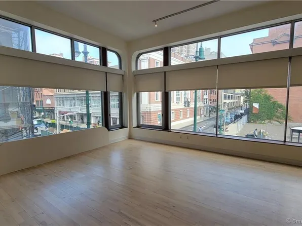 804 Chapel St APT 201, New Haven, CT 06510