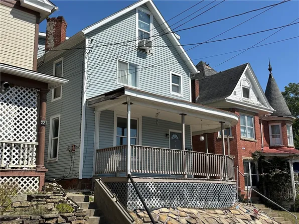 215 1st Ave, Waynesburg, PA 15370