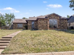 1353 Southridge Dr, Lancaster, TX 75146
