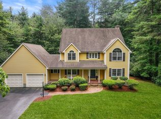 27 Lancashire Dr, Mansfield, MA 02048