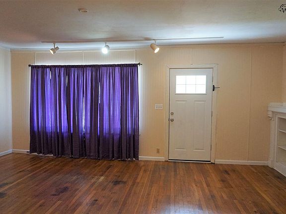 3rd image of 1700 Pearl Ave #1808