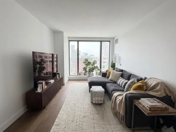 99 Hudson St #1807, Jersey City, NJ 07302