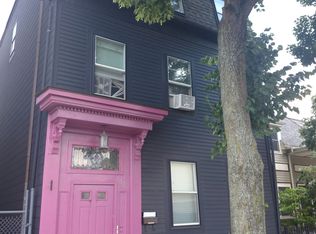 32 P St, South Boston, MA 02127