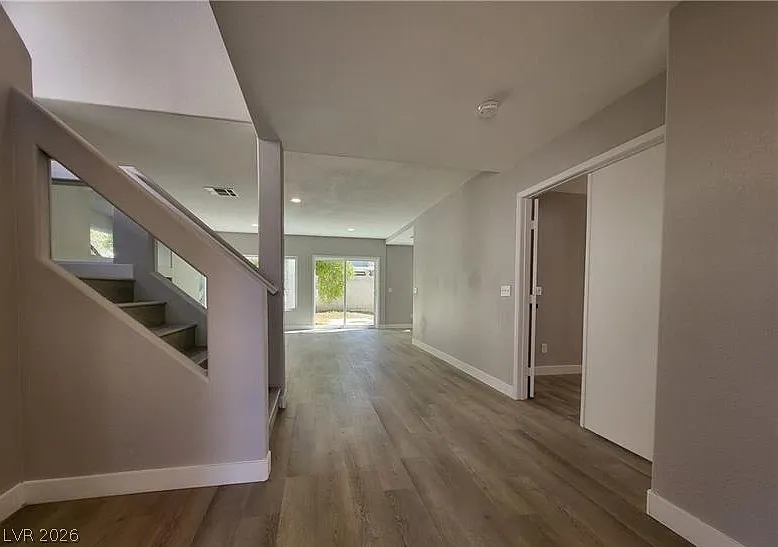 4 bed, 3.5 bath, 1875 sqft, $2,440 — Photo 3