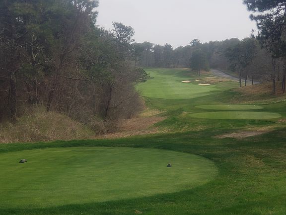 8th tee - across the street