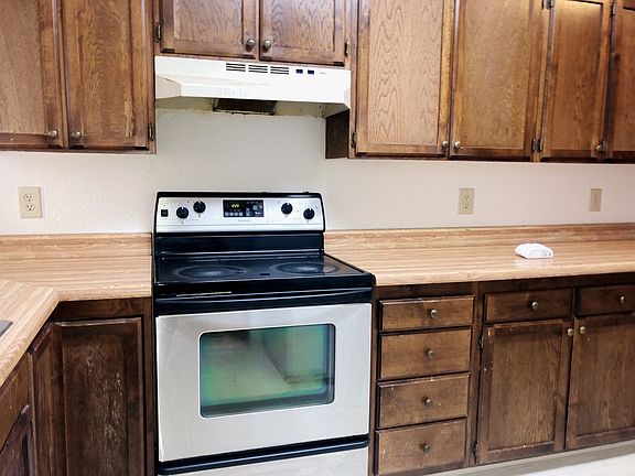 5th image of 3309 Tarwater Ave APT C