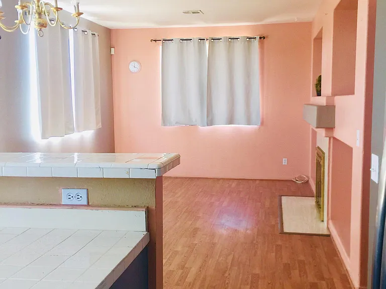 6665 Goldencreek Way — Photo 5