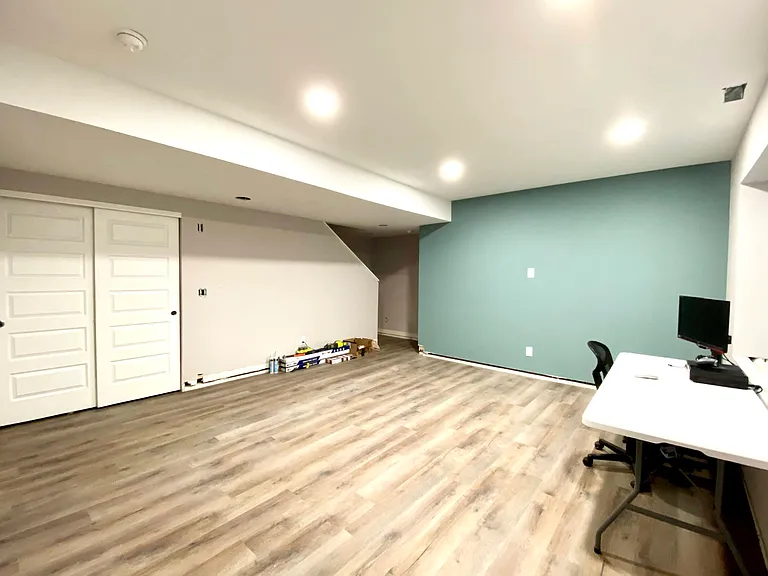 1473 W 67th Ave — Photo 23