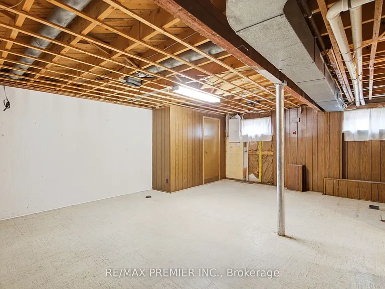 55 Plunkett Rd — Photo 30