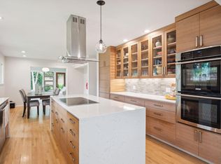 6101 Glenwood Ave, Golden Valley, MN 55422
