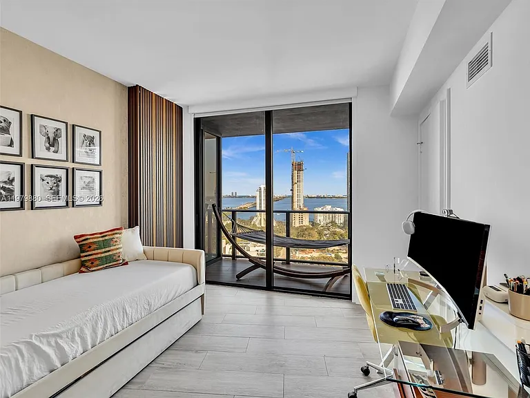 121 NE 34th St #2104 — Photo 30