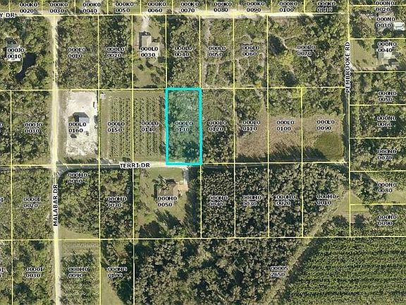 4th image of 6614 Terri Dr