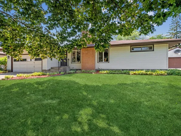 3120 Edward St NE, Saint Anthony, MN 55418