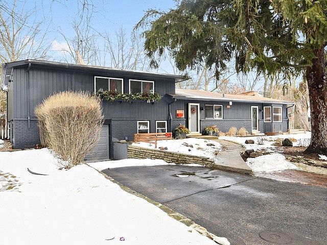 1st image of 841 Auburn Ct