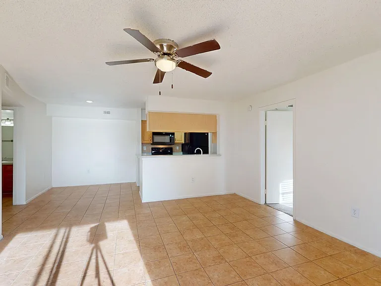 Lakewood Place — Photo 147