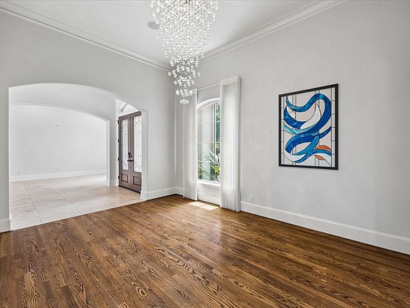 3rd image of 11614 Montmarte Blvd