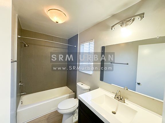 4th image of 3952 32nd St #6