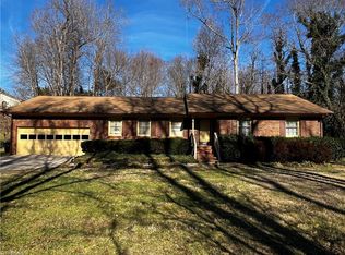 3806 Bentbrook Dr, High Point, NC 27265