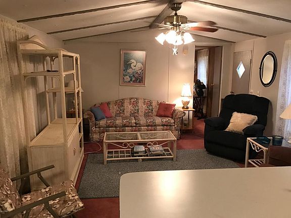 2nd image of 3714 Lake Haven Cir